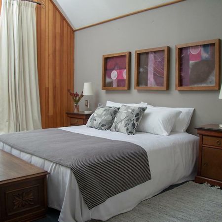Hotel Casa Marron Villarrica Luaran gambar